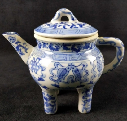 Antique Teapot in Auction by Full House Liquidator